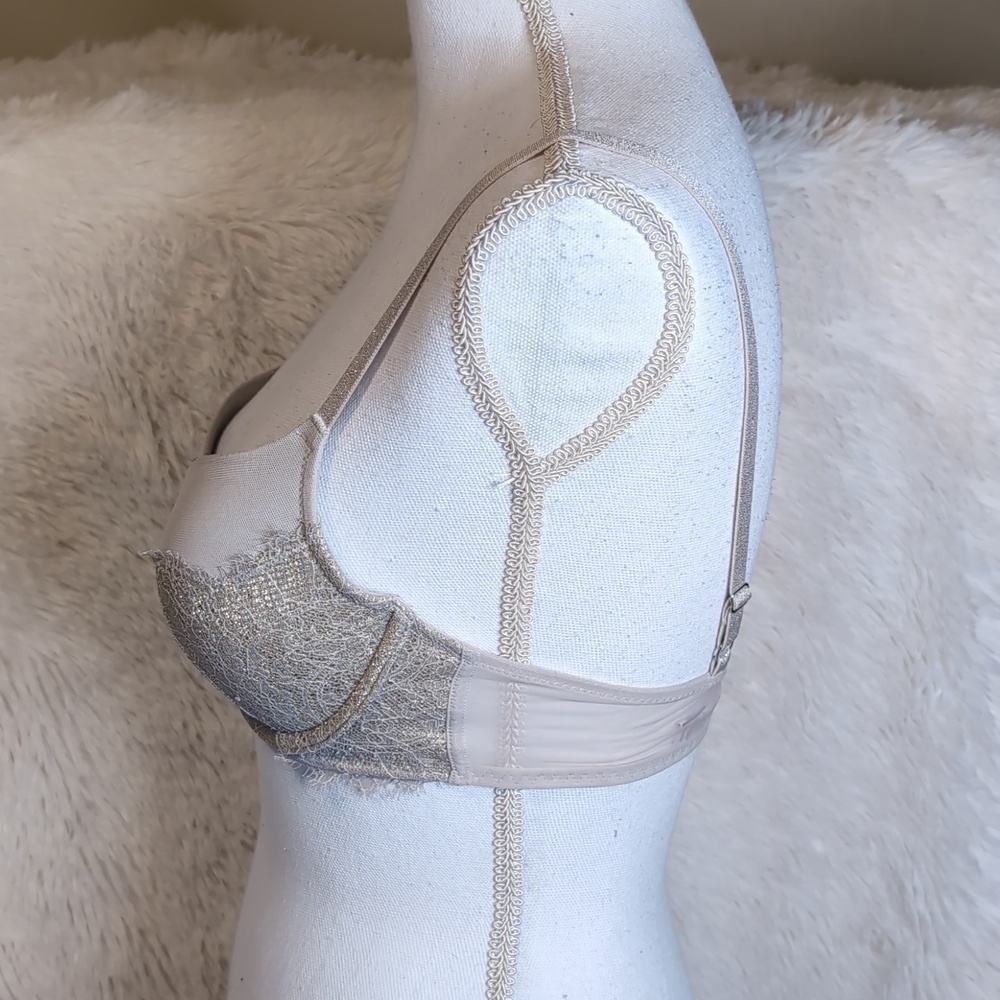 DREAM ANGELS Victoria's Secret GOLD Lace Demi Push-Up 32C - Picture 4 of 10